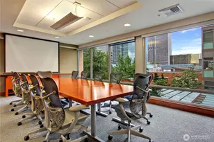 900 Lenora St, Seattle, WA 98121 - Photo 38