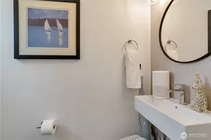 1415 29th Ave, Seattle, WA 98122 - Photo 14