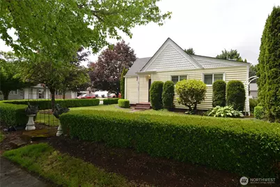 1605 7th Avenue, Longview, WA 98632 - Photo 2