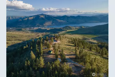1831 Cottontail Lane, Chelan, WA 98816 - Photo 4