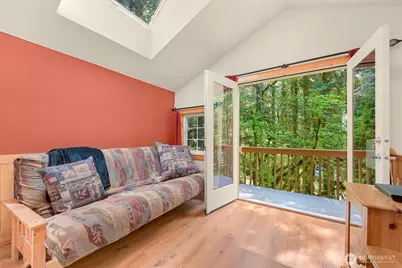 7117 Rainier Way, Deming, WA 98244 - Photo 6