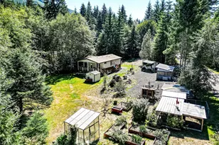 51 Sunflower Rd, Beaver, WA 98305 - Photo 2