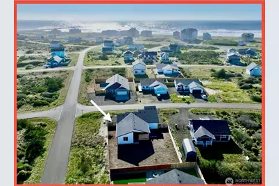 455 N Portal Loop SW, Ocean Shores, WA 98569 - Photo 2