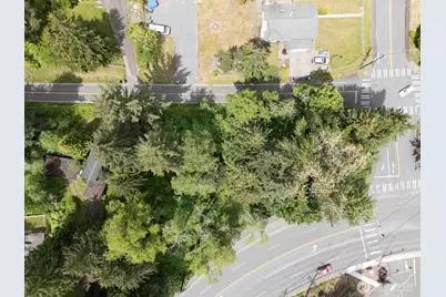 9511 Edmonds Way, Edmonds, WA 98020 - Photo 2