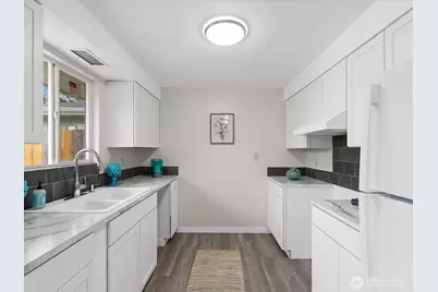 735 F Street NE, Auburn, WA 98002 - Photo 8