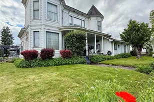 303 307 N 3rd St, Dayton, WA 99328 - Photo 6