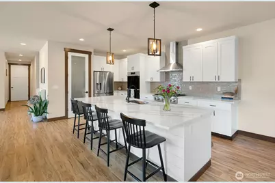 1048 Malvern Hills Drive, Camano Island, WA 98282 - Photo 12