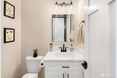 1048 Malvern Hills Drive, Camano Island, WA 98282 - Photo 14