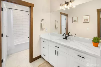 1048 Malvern Hills Drive, Camano Island, WA 98282 - Photo 22