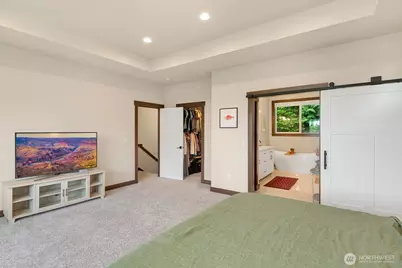 1048 Malvern Hills Drive, Camano Island, WA 98282 - Photo 18