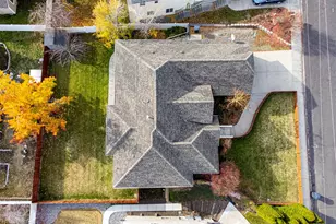 718 SE Scenic View Dr, College Place, WA 99324 - Photo 4