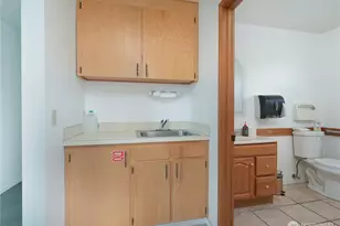 1121 SE Dock St, Oak Harbor, WA 98277 - Photo 12