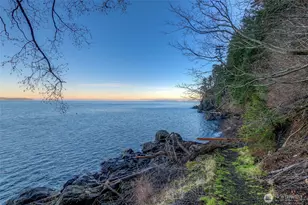 673 Raccoon Point Rd, Orcas Island, WA 98245 - Photo 10