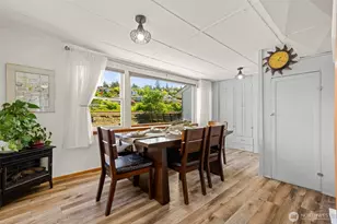 2423 Day Island Blvd W, University Place, WA 98466 - Photo 12