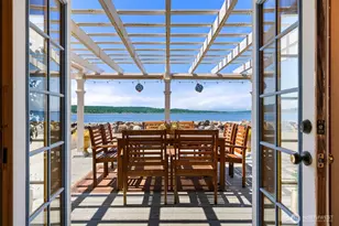 2423 Day Island Blvd W, University Place, WA 98466 - Photo 2