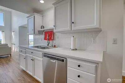 1472 Storm King Avenue SW #A, Ocean Shores, WA 98569 - Photo 18