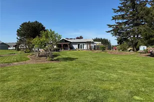 793 Starwana Ct, Oak Harbor, WA 98277 - Photo 28