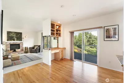 1048 Cassius Court, Camano Island, WA 98282 - Photo 6