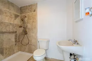 12506 SE 232nd St, Kent, WA 98031 - Photo 14