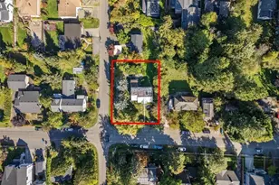 2704 NE 92nd St, Seattle, WA 98115 - Photo 2