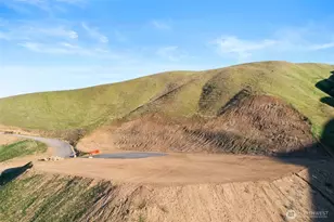 360 Diede Hills Ln, Wenatchee, WA 98801 - Photo 1