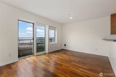 2440 Western Avenue #807, Seattle, WA 98121 - Photo 12