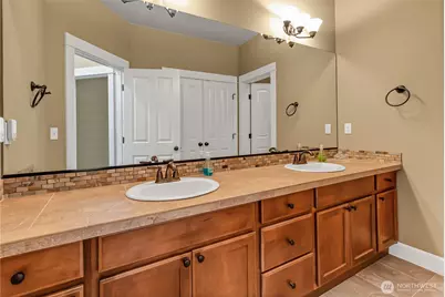 9440 Piperhill Drive SE, Olympia, WA 98513 - Photo 32