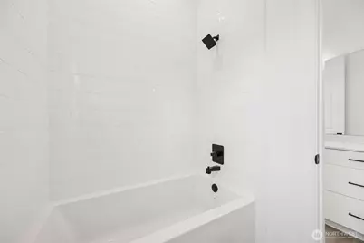 10610 134th Drive NE #111, Lake Stevens, WA 98258 - Photo 6