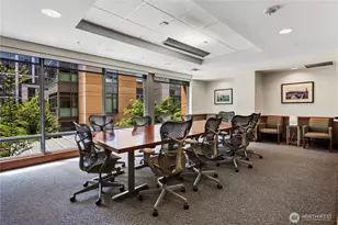 900 Lenora St, Seattle, WA 98121 - Photo 24