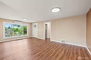 2914 Columbia Heights Rd, Longview, WA 98632 - Photo 4