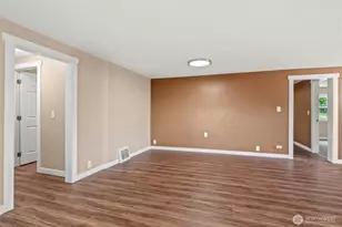 2914 Columbia Heights Rd, Longview, WA 98632 - Photo 6