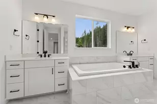 15706 210th Ave E, Bonney Lake, WA 98391 - Photo 36