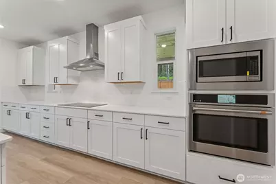 15706 210th Avenue E #312, Bonney Lake, WA 98391 - Photo 16