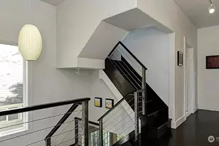 2753 S Washington St, Seattle, WA 98144 - Photo 8