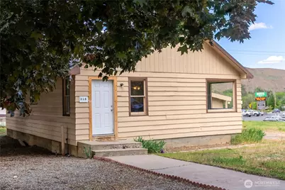 318 Lombard Street, Twisp, WA 98856 - Photo 2