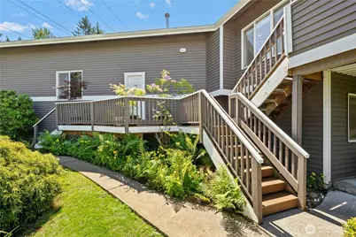 12232 SE 80th Way, Newcastle, WA 98056 - Photo 32