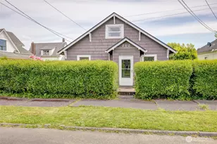 212 Hayes St, Hoquiam, WA 98550 - Photo 2