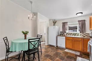 300 SW 7th Ave, Battle Ground, WA 98604 - Photo 10