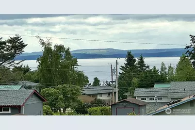 1108 S Chadwick Court, Coupeville, WA 98239 - Photo 4