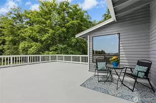 1108 S Chadwick Ct, Coupeville, WA 98239 - Photo 24