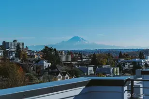 444 13th Ave, Seattle, WA 98122 - Photo 2