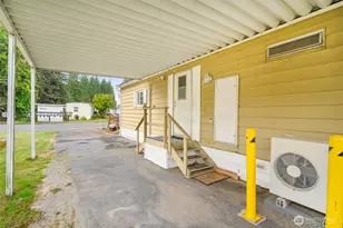 920 Maple Ln, Sedro Woolley, WA 98284 - Photo 20