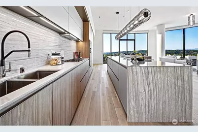 838 Avenue Square NE #2602, Bellevue, WA 98004 - Photo 12