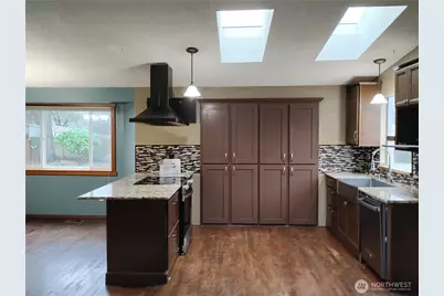 15103 Westmore Drive E, Puyallup, WA 98374 - Photo 34