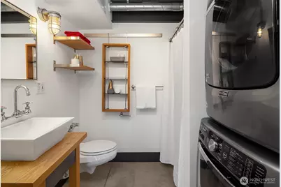 1310 E Union Street #401, Seattle, WA 98122 - Photo 20