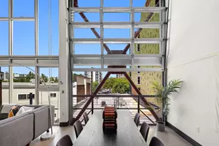 1310 E Union St, Seattle, WA 98122 - Photo 10