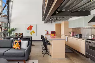 1310 E Union St, Seattle, WA 98122 - Photo 8