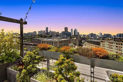 1310 E Union Street #401, Seattle, WA 98122 - Photo 32