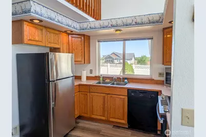 1249 E Ocean Shores Boulevard SW, Ocean Shores, WA 98569 - Photo 12