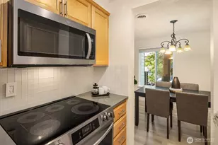 12223 NE Bel Red Rd, Bellevue, WA 98005 - Photo 16